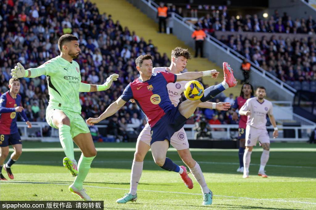 บาร์เซโลนา พบ แอธเลติก บิลเบา: การต่อสู้ทางแทคติกและประสบการณ์สนามใหม่ | บาร์เซโลนา | เลวานดอฟสกี้