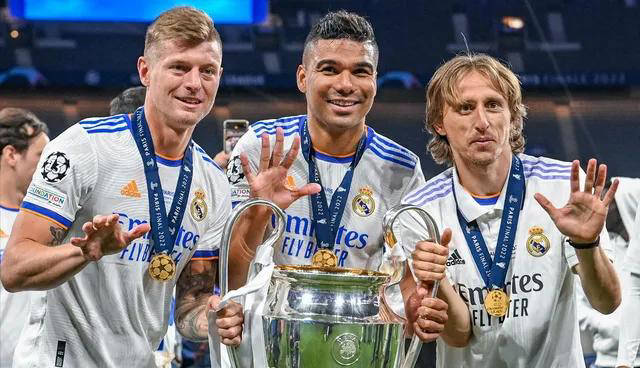 การวิเคราะห์เชิงลึกของคริสเตียโน โรนัลโด และคีเลียน เอ็มบัปเป้: ทำไมการพึ่งพาการช่วยเหลือจากเพื่อนร่วมทีมที่คล้ายคลึงกันจึงส่งผลต่อผลลัพธ์ของเรอัล มาดริดแตกต่างกันอย่างมาก? _เล่นให้กับ_ ผู้ชนะแชมเปียนส์ลีก แชมเปียนส์ลีก