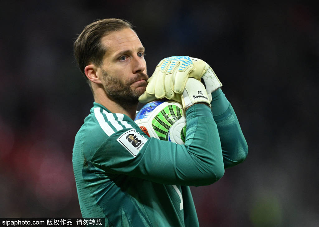 บาเยิร์นผ่านเข้ารอบ DFB-Pokal: นอยเออร์และคิมมิชได้คะแนนสูงสุด, ตัวเลือกเชิงกลยุทธ์ของคอมปานีควรพิจารณา การแข่งขัน: สตานิซิช, บาเยิร์น มิวนิค