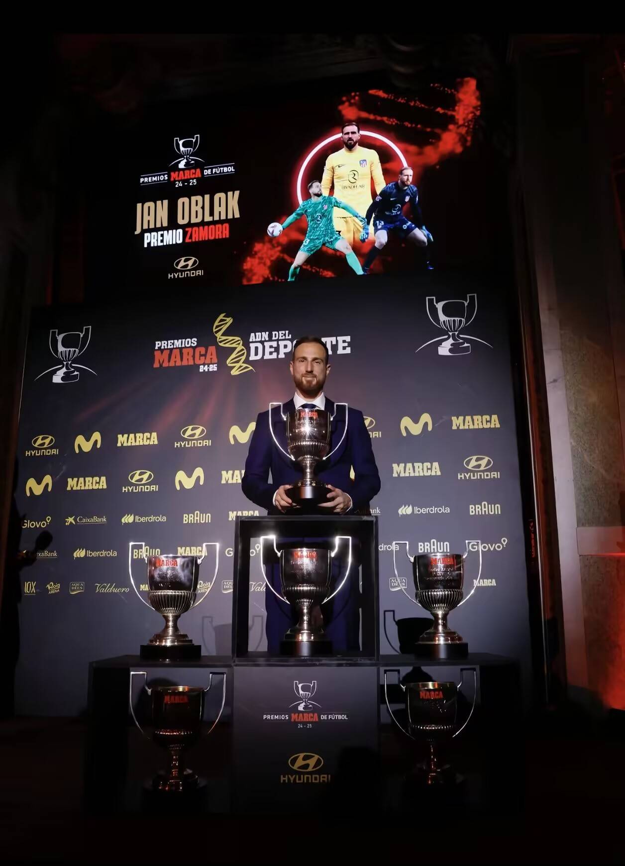 การคาดการณ์ผลฟุตบอลวันนี้: วันเสาร์ที่ 042 ลาลีกา พรีวิว - แอธเลติก บิลเบา พบ แอตเลติโก มาดริด - การต่อสู้เพื่อคัดเลือกยุโรป: การปะทะกันในสนามเหย้ากับผู้ท้าชิงตำแหน่งเพื่อชิงตั๋วแชมเปียนส์ลีก