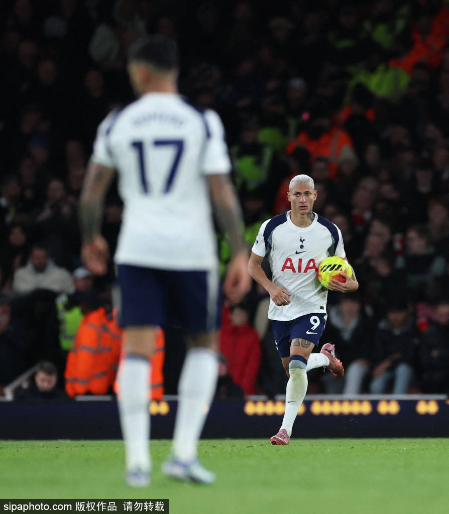 ท็อตแน่ม ฮ็อตสเปอร์ 2-0 เบรนท์ฟอร์ด: แรงกดดันของแฟรงค์ผ่อนคลายและซิมมอนด์สเปล่งประกาย | การแข่งขัน | การโจมตี | แชมเปียนส์ลีก