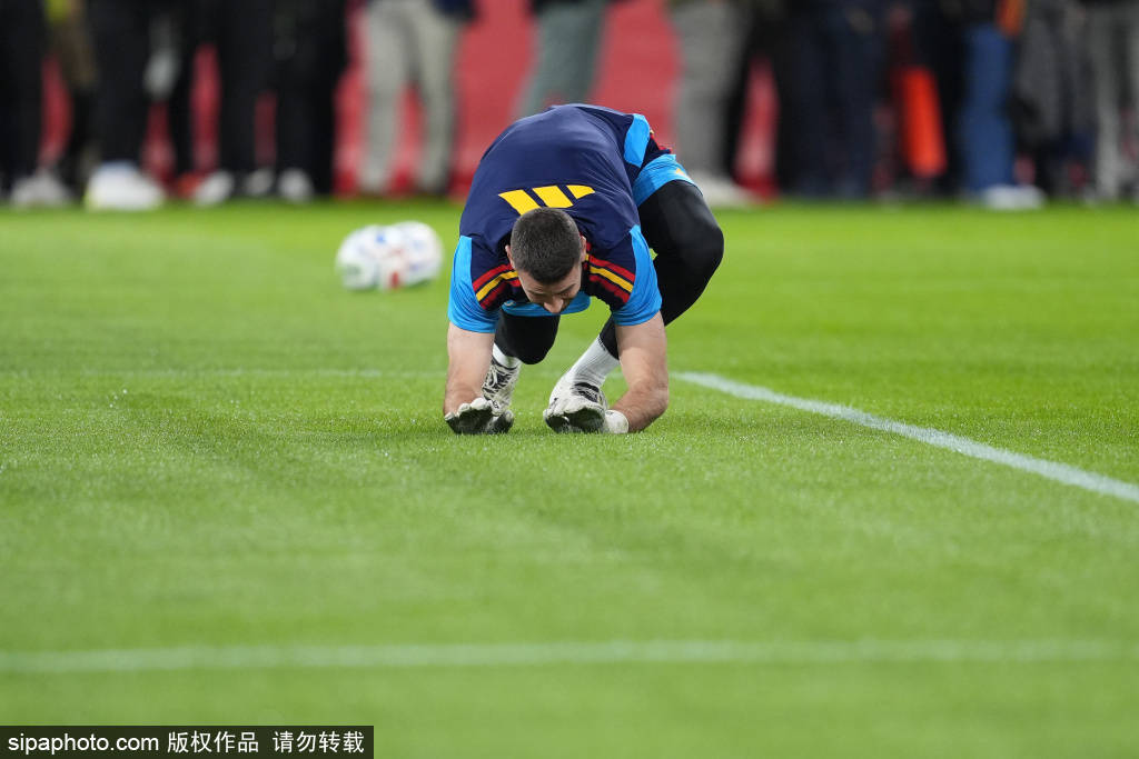 เยาวชนฟุตบอลจีนพลาดท่าในรอบสี่ทีมสุดท้าย! พ่ายแพ้ต่อ Girona ในรอบรองชนะเลิศ Manuel Trophy สร้างความผิดหวัง แต่ยังมีอนาคตที่สดใส! _การแข่งขัน_ _การโจมตี_ _ผู้เล่น_