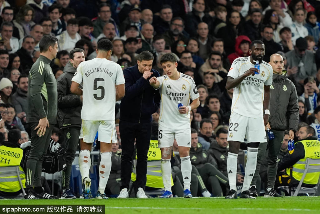 สถิติที่น่าตกใจ! ความพ่ายแพ้เพียงครั้งเดียวของเรอัล มาดริดในฤดูกาลนี้เกิดขึ้นในเกมที่ไม่มีเอ็มบัปเป้ – การขาดหายไปของซูเปอร์สตาร์ชาวฝรั่งเศสพิสูจน์ให้เห็นถึงจุดอ่อนที่ใหญ่ที่สุด การโจมตี เรอัล เบติส แมนเชสเตอร์ ซิตี้