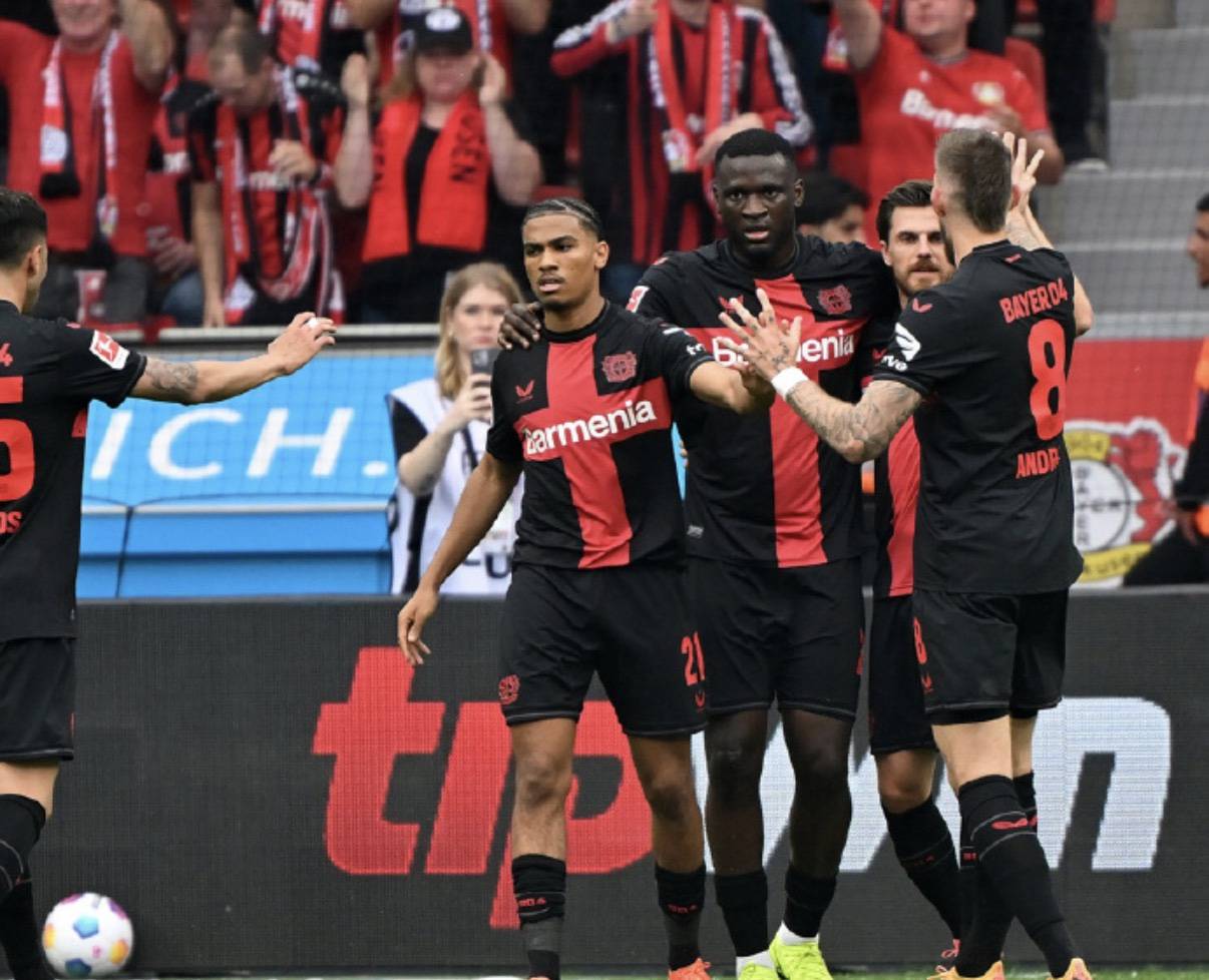 1.17 ทีเด็ดฟุตบอลวันนี้: 35 คู่ตลอดทั้งวันพร้อมการทำนายผลคะแนนและคำแนะนำชนะ/เสมอ/แพ้! ฮอฟเฟ่นไฮม์ vs ไบเออร์ เลเวอร์คูเซ่น vs ไฮม์