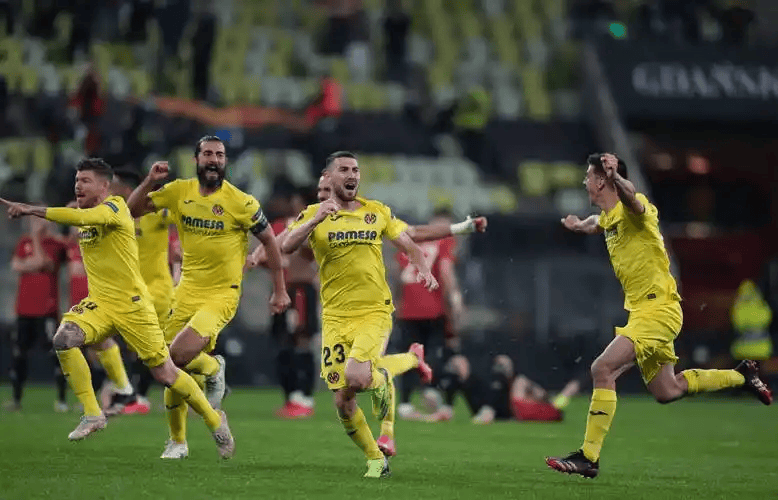 แชมเปียนส์ลีก นัดชี้ชะตา: สเปอร์สหยุดสถิติแพ้ในบ้าน; ดอร์ทมุนด์ทำลายคำสาปทีมเยือน - ซน ฮึง-มิน แฟรงค์เฟิร์ต ดอร์ทมุนด์