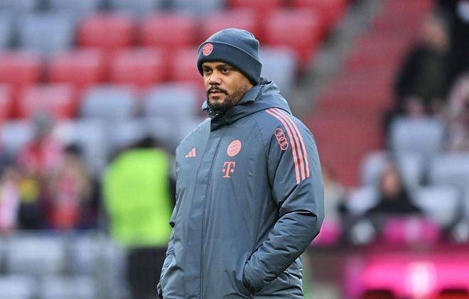 หากบาเยิร์น มิวนิก สามารถเอาชนะแซงต์-กิลอайส์ได้ พวกเขาจะกลายเป็นสโมสรที่สองที่ชนะในแชมเปียนส์ลีกครบ 250 นัด เวโรนา ผู้เล่น จิราซี