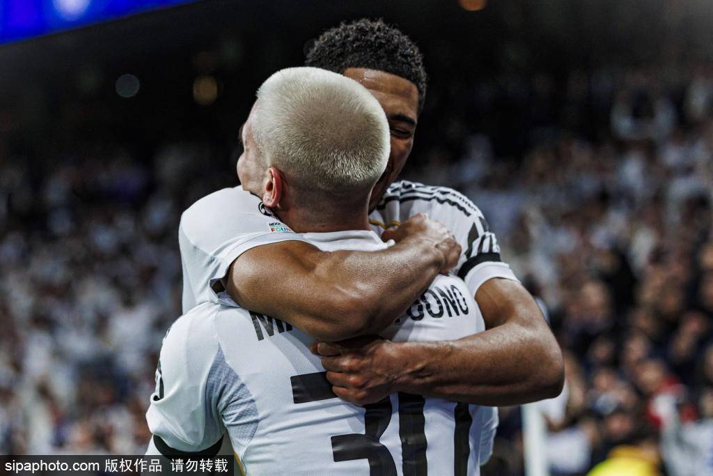 มัลดินีพูดถึงอัลเบโลอา: ผมไม่ได้คัดค้าน แต่สิ่งนี้จะทำให้เบอร์นาเบวพอใจหรือไม่? _ผู้เล่น_โค้ช_โมนาโก