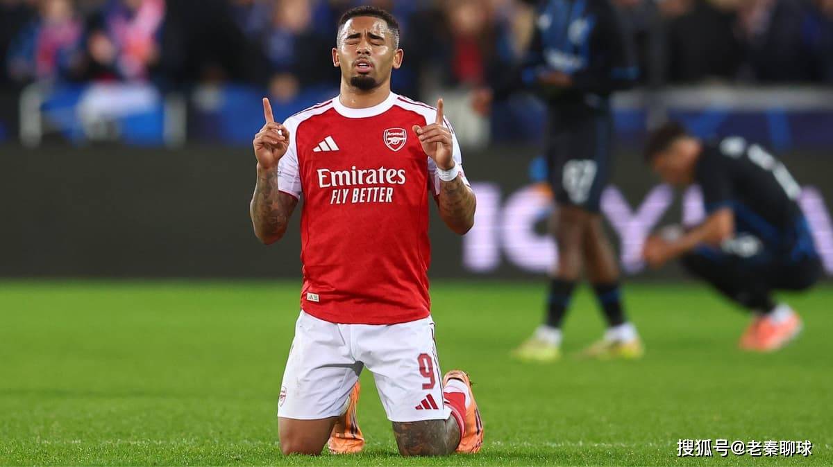 อาร์เซนอลเตรียมที่จะตกลงข้อตกลงสำหรับกองหน้าที่มีมูลค่า 50 ล้านยูโรเป็นรางวัล; เรอัล มาดริดยังคงสนใจในตัวโรดรี้ โดยยังคงมีความคิดที่ค้างคาอยู่