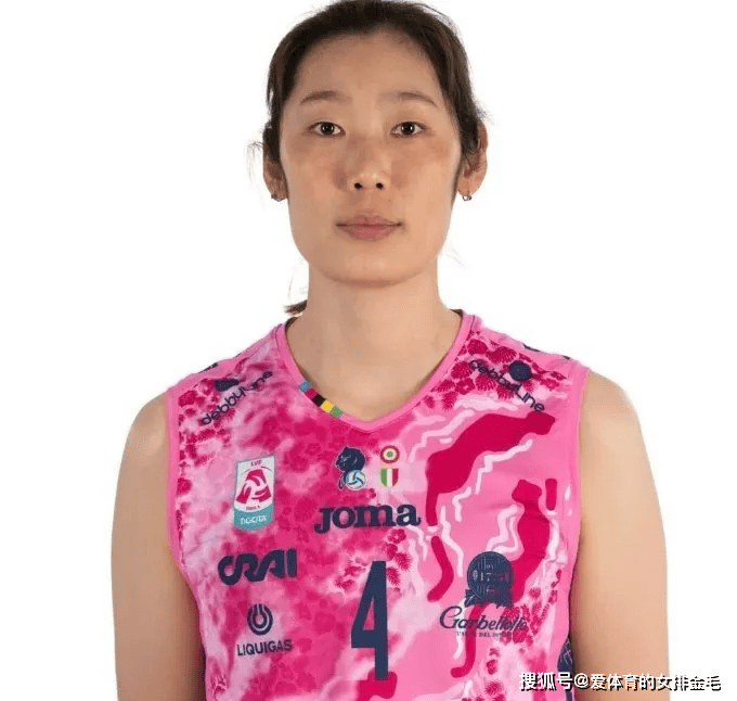 รายงานข่าวเผยว่า จู ติง เตรียมต่อสัญญากับทีมโคนีเลียโน! ชาวเน็ต: เธอผ่อนคลายและมีความสุขที่โคนีเลียโน_เซตเตอร์_ตัวตบหัวเสา_เงินเดือนสูง