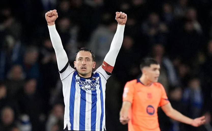 แมนเชสเตอร์ ยูไนเต็ด ได้ตั้งเป้าหมายไปที่กัปตันทีมเรอัล โซเซียดาด มิเกล โอยาร์ซาบัล โดยพร้อมยื่นข้อเสนอ 75 ล้านยูโรเพื่อเรียกค่าฉีกสัญญาของเขา