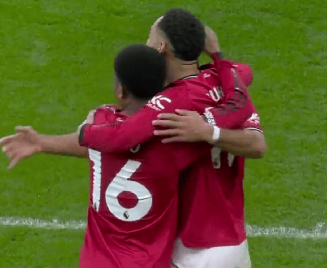 3-2! แผนของยูไนเต็ดเปลี่ยน: ตามหลังซิตี้ 6 คะแนน + ความหวังในการลุ้นแชมป์กลับมาอีกครั้ง อาร์เซนอลสั่นคลอน _วิลล่า_การแข่งขัน_ประตู