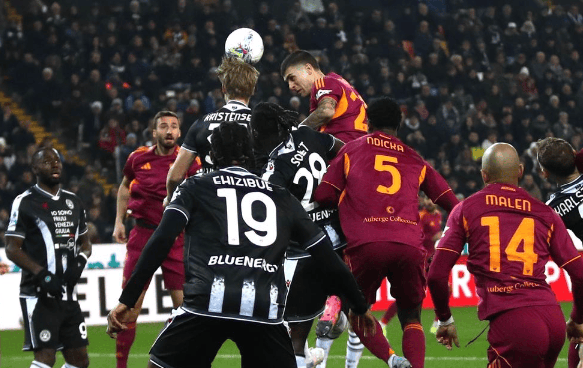 0-1! 1-2! คืนแห่งความสูงและความต่ำ: โรม่าสร้างความประหลาดใจ, ปอร์โต้พ่ายแพ้ครั้งแรกอย่างไม่คาดคิด, ซันเดอร์แลนด์บุกคว้าชัยชนะ _แมตช์_ แชมเปี้ยนส์ลีก คาซาเปียดรา