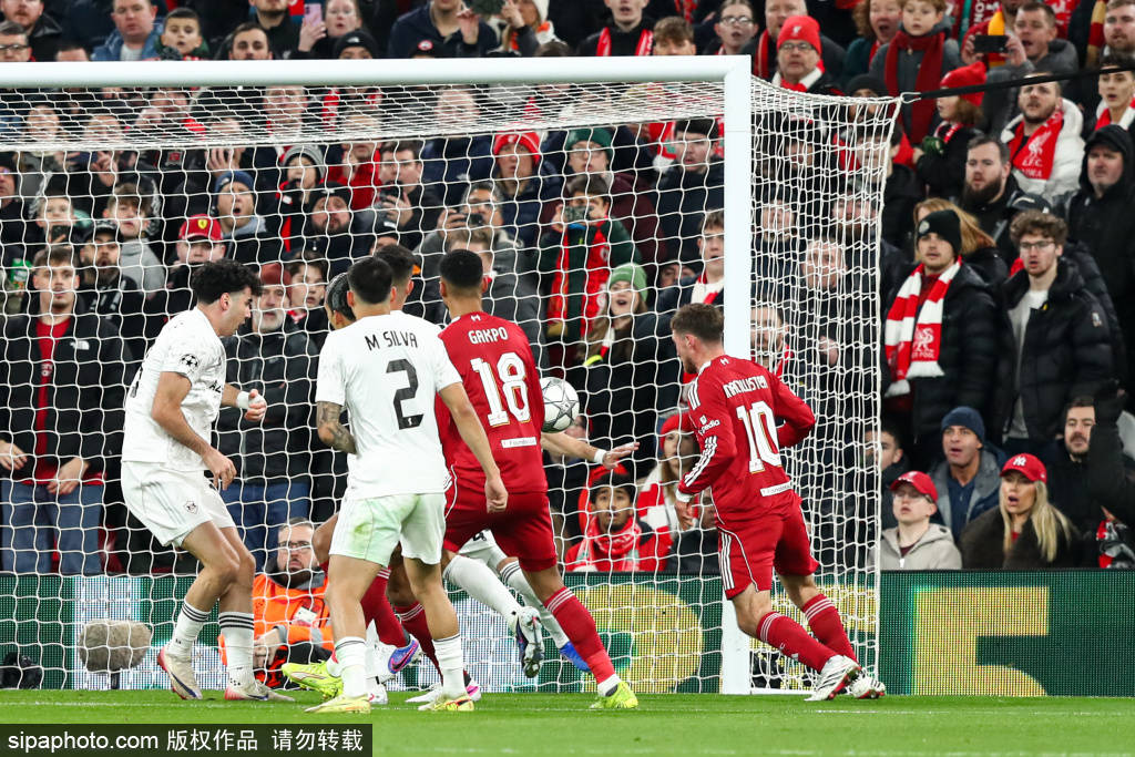 ซาลาห์อาจย้ายทีม ลิเวอร์พูลมองหาผู้เล่นใหม่เพื่อทดแทน: รีแกน ฮาสเคลล์ ชี้เป้าควาราตสเคเลีย ปีกซ้าย_แท็คติก_เซเรีย อา