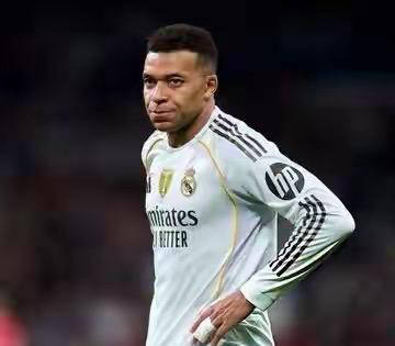 ใครสามารถช่วยเรอัล มาดริดได้บ้าง? ใครคือมะเร็งที่ใหญ่ที่สุดของทีม มูรินโญ่เป็นทางออกเดียวจริงๆ ?_ averoa_coach_vinsius