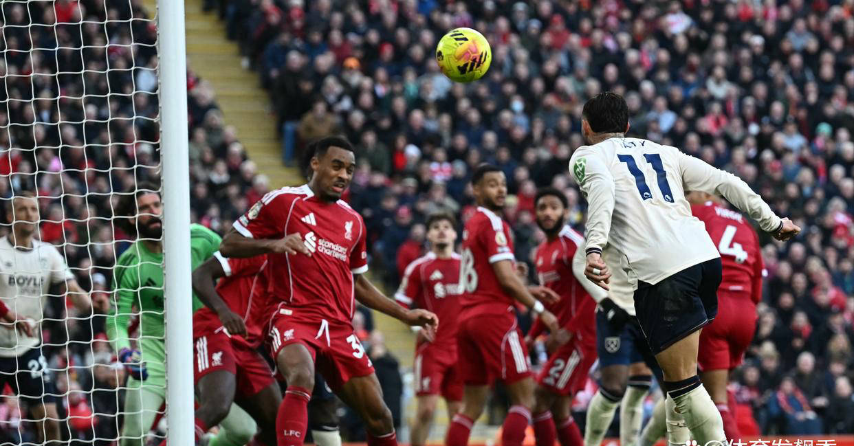 พรีเมียร์ลีก โฟกัสรอบที่ 29: เบรนท์ฟอร์ด เปิดโลกทัศน์ที่ผ่อนคลาย และความกังวลที่ซ่อนอยู่หลังชัยชนะของลิเวอร์พูลคือ ถูกเปิดเผย_ยุโรปแชมเปี้ยนส์ลีก_อาร์เซนอล