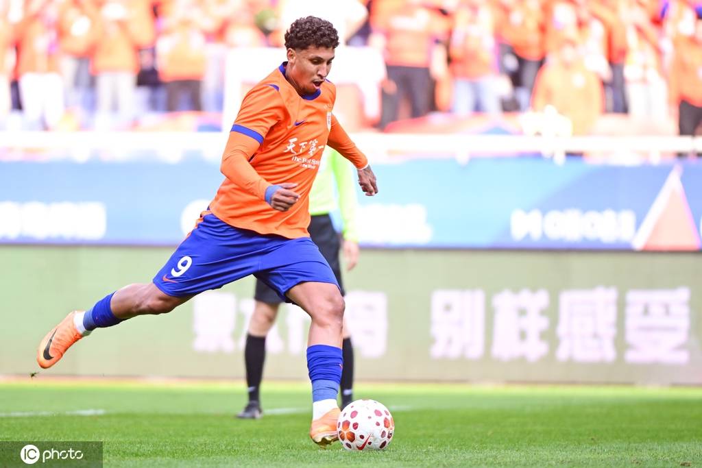 ผู้เล่นตัวจริงที่ดีที่สุดของ Chinese Super League: Taishan Shenfeng ได้รับเลือกและต้นขาของ Rongcheng ทำคะแนน TWICE_COMRADE_PASS_SILVA