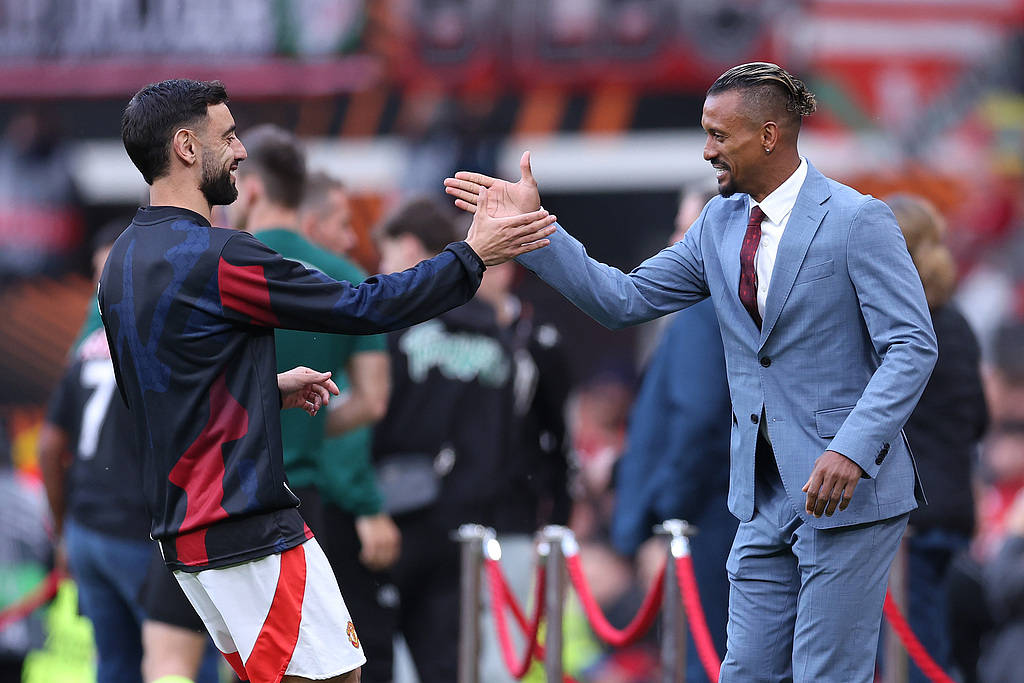 คู่หูที่ดีของ C Luo ในอดีต Nani วัย 39 ปีกลับมาและให้ความช่วยเหลือในรายการแรก! ยังเล่นบอลโลกได้ไหม _ โปรตุเกส_veteran_golden