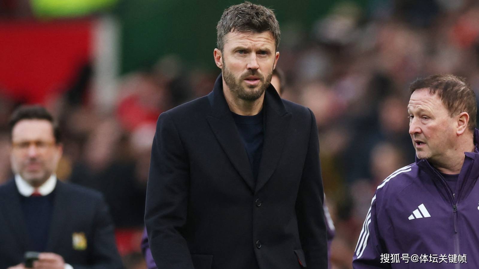 ศึกกา ซวย 8 ศึก 6 ชนะ ยังไม่สามารถพลิกโฉมได้! แมนเชสเตอร์ ยูไนเต็ด ล็อคโค้ชที่ดีที่สุดในโลก และ ราจี ต้องการขุด เอ็นริเก้! _ หลุยส์_ยูฟ่า แชมเปี้ยนส์ ลีก_อาร์เซนอล