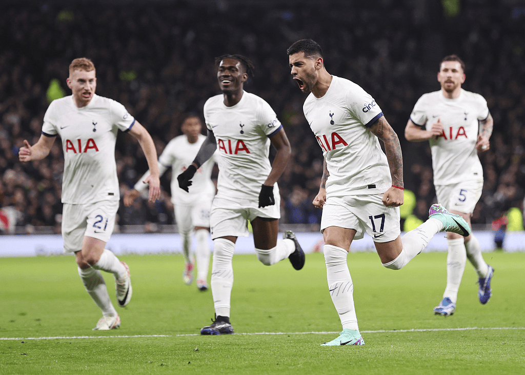 แอตเลติโก มาดริด กับ ท็อตแน่ม ในวันอังคารที่ 008 ยูฟ่า แชมเปี้ยนส์ ลีก พบ ท็อตแน่ม