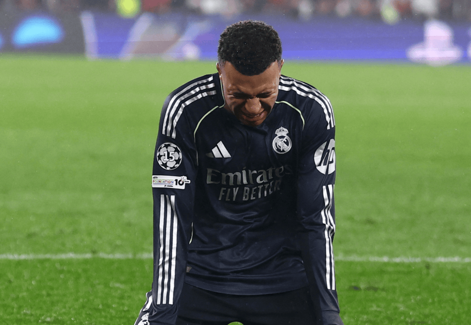 วินิซิอุส กลายเป็นแกนหลักของเรอัล มาดริดอีกครั้ง! สื่อตะวันตก: Mbappe ปฏิเสธที่จะเล่นแมนเชสเตอร์ซิตี้หรือถูกทิ้งโดย Lafayette_World Cup_Christiano Ronaldo