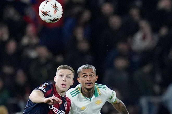 ยูโรป้าลีก คืนสุดบ้าคลั่ง: เบติส เสียอารมณ์ + ใบแดง + ตำนานลูกโทษ ระทึกขวัญของโรม ทีมพรีเมียร์ลีกเศร้าและเศร้า_royal betis_serie a