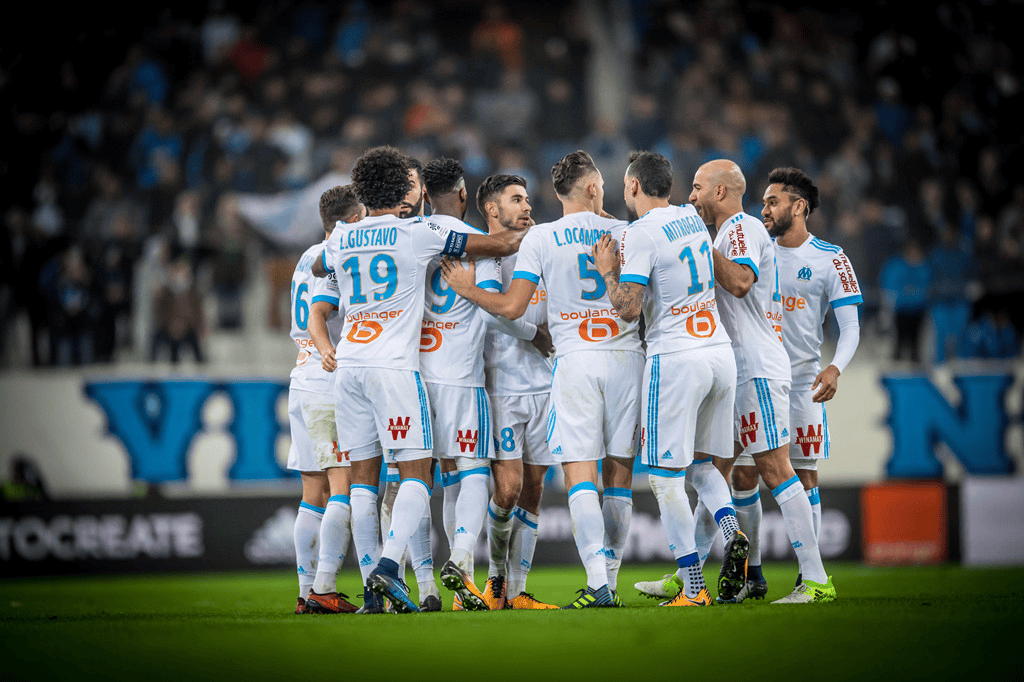 วันเสาร์ที่ 016 บุนเดสลีกา: เลเวอร์คูเซ่น vs บาเยิร์น มิวนิค เจ้าบ้านพบกับลิสต์ ปิงแรก เกมพีค ฟิกซ์ เทรนด์_authoria_uefa แชมเปี้ยนส์ลีก