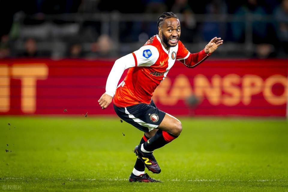 2-1, ฟาน เพอร์ซี่ วัย 42 ปี พาทีมจบ 2 นัด ไร้ชัยชนะ ดาวยิงดับเบิ้ล ดาวยิงชาวญี่ปุ่น วัย 27 ปี สเตอร์ลิง แอสซิสต์_FYENODOW_SEANDAY_UEFA CHAMPIONS LEAGUE