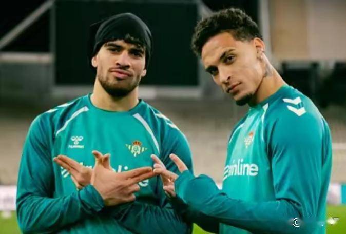 1-0, 2-0! ยูโรปาลีกเป็นคืนที่มีความสุข! พรีเมียร์ลีกคู่ยังไม่ตาย Roma Betis ตั้งตารอโปรโมชั่นที่ Home_Aston Villa_Uefa Champions League