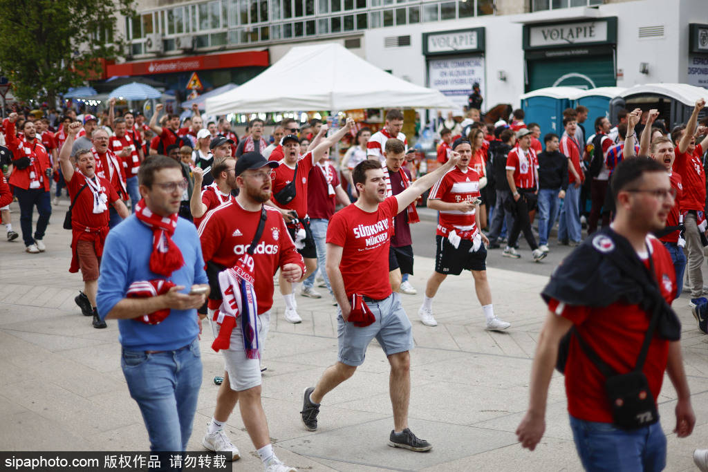 พายุลงคะแนน: การยิงคีย์โหวตสำหรับผู้เล่นตัวจริงของฤดูกาลบุนเดสลีกาอย่างเป็นทางการของคุณ (ณ 17 เมษายน)_Dortmund_Bayern Munich_midfield