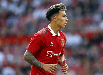 อนาคตของ Lisandro Martinez ภายใต้ข้อสงสัยของ Kering - มิกค์ บราวน์