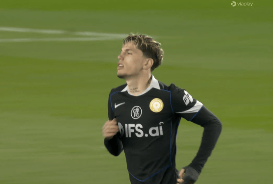 แมนเชสเตอร์ ยูไนเต็ด ปฏิเสธว่าทัศนคติที่แท้จริงของห้องแต่งตัวถูกเปิดเผยต่อกานาโช่! เพื่อนร่วมทีมเชลซีดุเขาในกองกลาง_แชมเปี้ยนส์ลีก_แอตเลติโก มาดริด_อาร์เซนอล