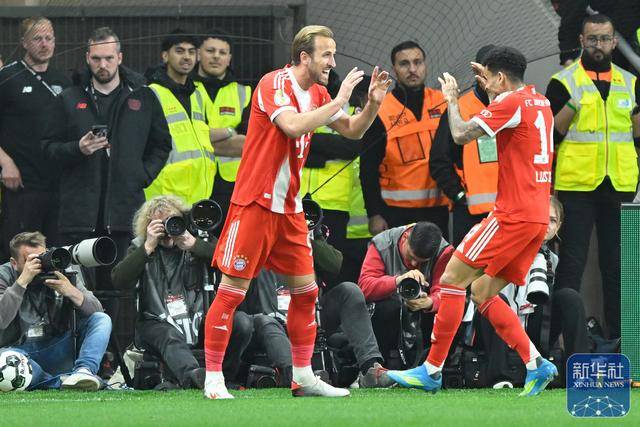 ฟุตบอล | ฟุตบอลเยอรมัน รอบรองชนะเลิศ: บาเยิร์น มิวนิค ชนะ เลเวอร์คูเซ่น_player_kain_goals