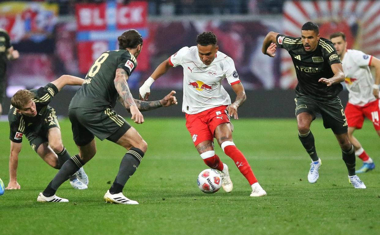 ไลพ์ซิก ชนะ เบอร์ลิน 3-1, บุนเดสลีกา อันดับล่าสุด Update_competition_status