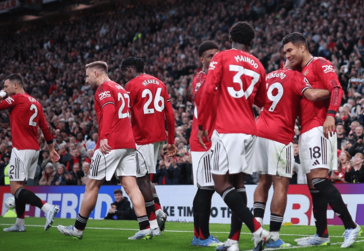 2-1! แมนฯ ยูไนเต็ด ชนะ 2 นัดติดต่อกัน 3 แต้มนำหน้าลิเวอร์พูล คาเซมิโร่ ยิงได้ 9 ประตู ใน ซีซั่น_Tiago_Man City