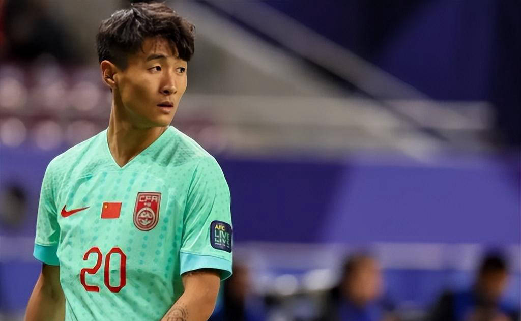 เว่ย ฉือห่าว ยิงประตูได้อย่างยอดเยี่ยมในรอบนี้เพื่อช่วยให้เฉิงตูหรงเฉิงเอาชนะเจ้อเจียง ข่าวลือทางโซเชียลมีเดียว่าเขาออกจากทีมไปอยู่ในบุนเดสลีกาถูกแฟนบอลปฏิเสธ