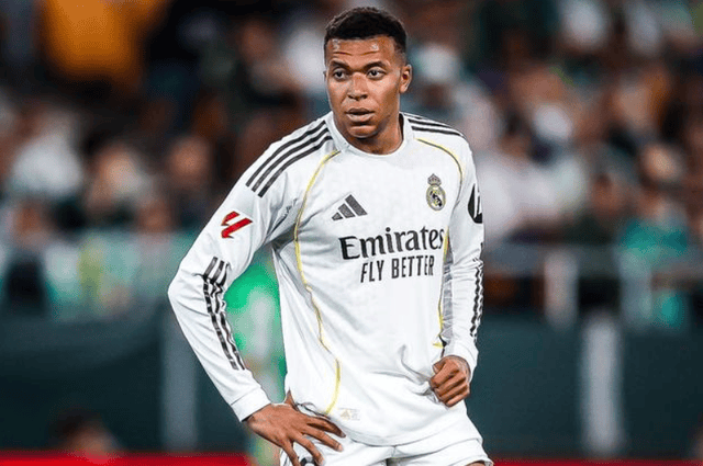 ปารีสเข้าสู่รอบชิงชนะเลิศแชมเปี้ยนส์ลีกอีกครั้ง ประธาน Sarcasm Mbappe: ฉันให้คะแนนเต็มที่กับคลื่น 