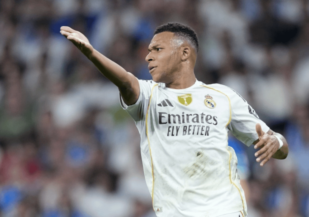 ติดต่อกัน 2 ปี ทั้งสี่ว่างเปล่า! ลำไส้ของ Mbappe Regret Green + Sun Real Madrid 0-2 สกรีนช็อต แฟน: ไม่มีสมอง? _ การแข่งขัน_Nou camp_training class